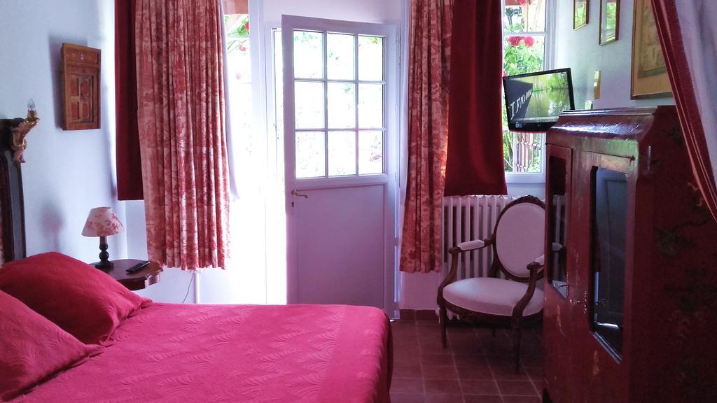 Le Vieux Vauvert Bed and Breakfast Rochecorbon Esterno foto