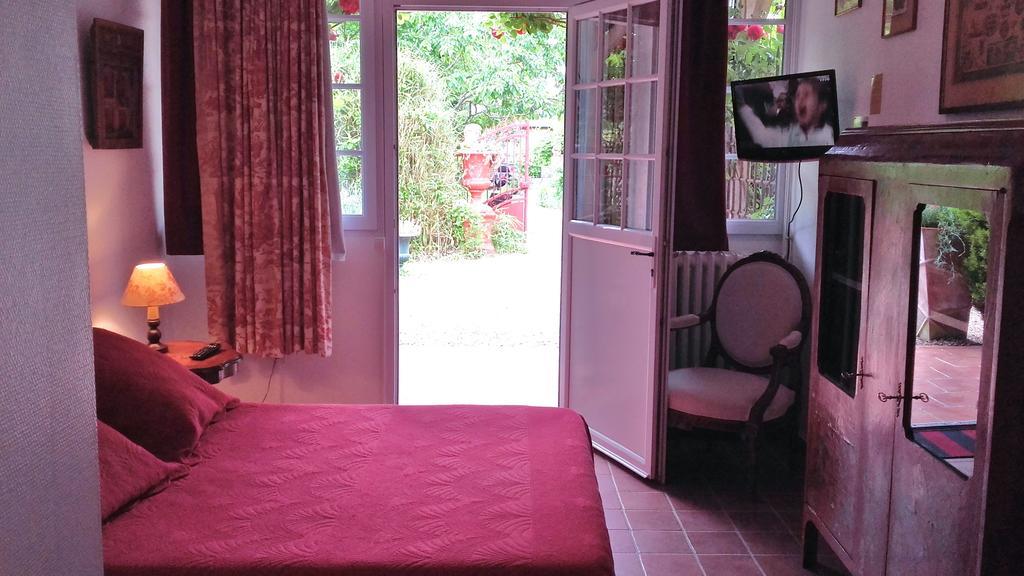 Le Vieux Vauvert Bed and Breakfast Rochecorbon Esterno foto