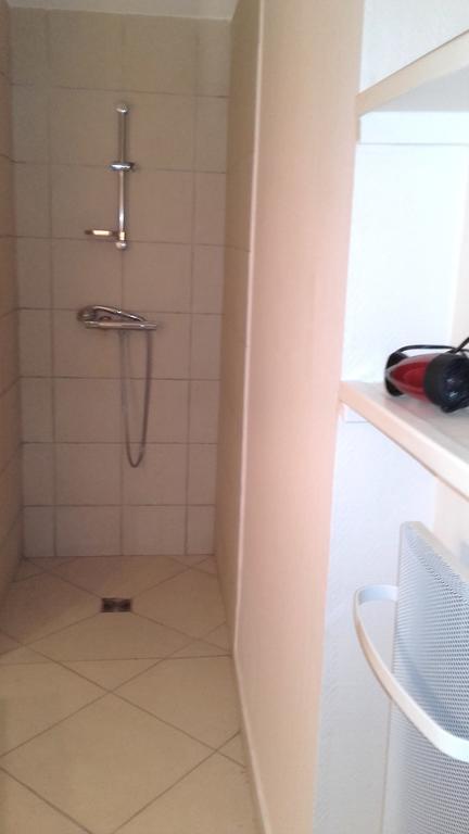 Le Vieux Vauvert Bed and Breakfast Rochecorbon Esterno foto