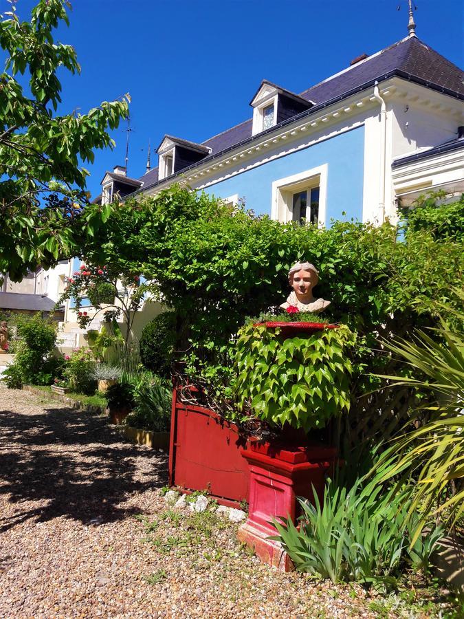 Le Vieux Vauvert Bed and Breakfast Rochecorbon Esterno foto